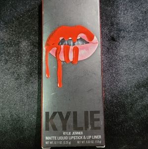 Kylie Jenner Matte Liquid Lipstick and Lip Liner "BOSS"